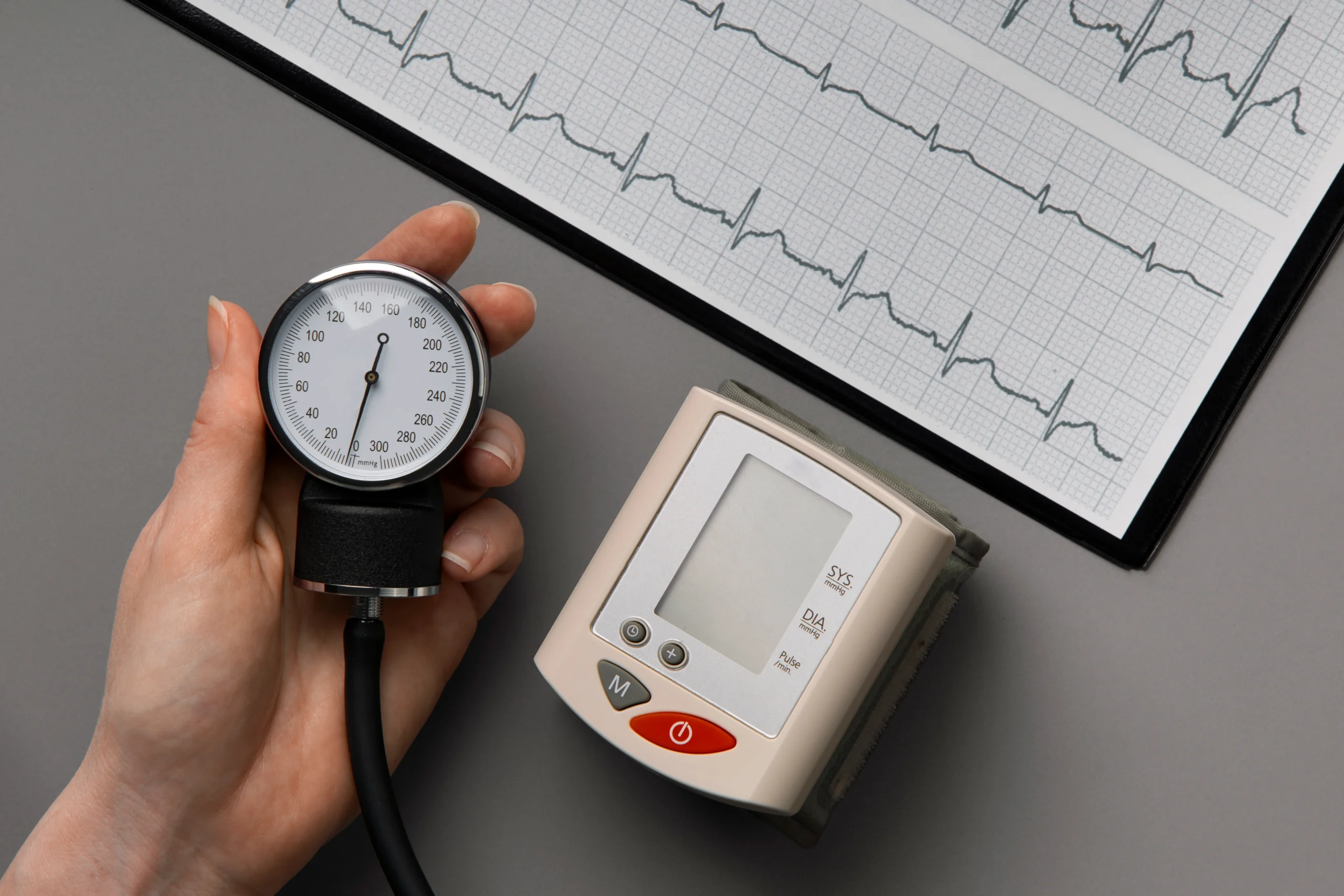 Understanding How a Barometer Measures Air Pressure: An In-Depth Guide