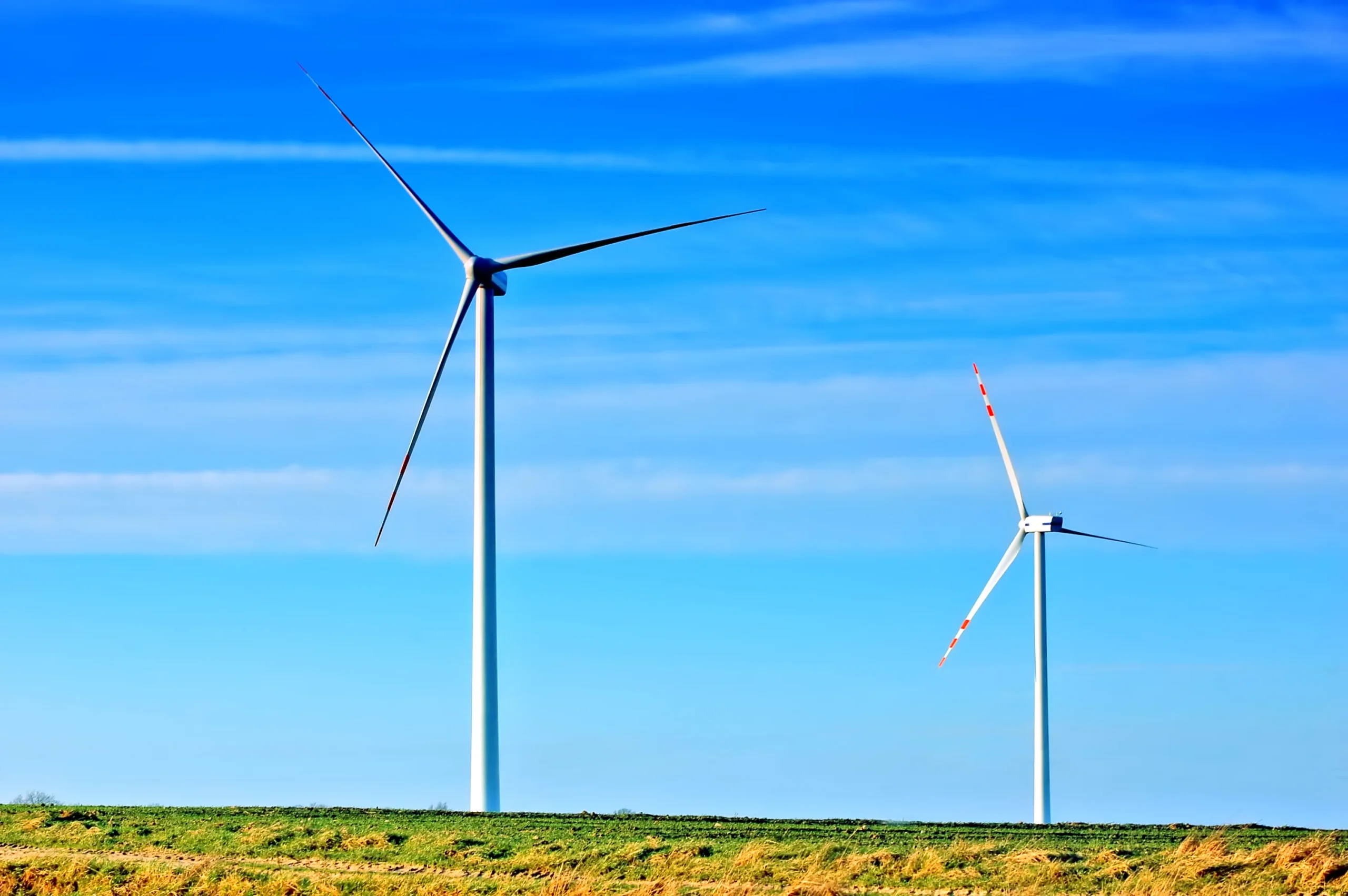 How Does a Wind Turbine Generate Power? Understanding the Science Behind Renewable Energy